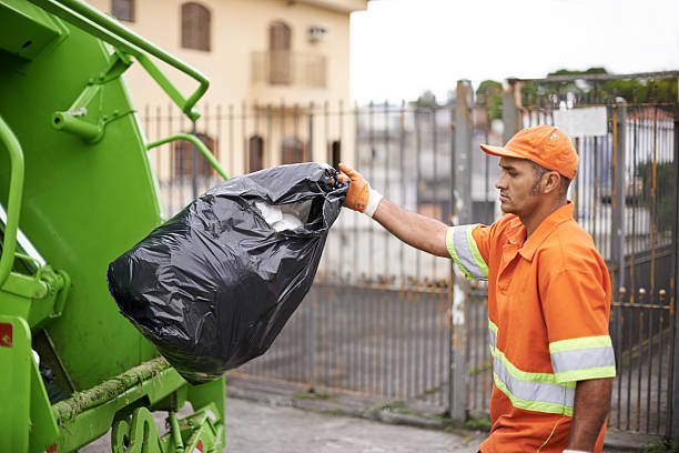 Best Commercial Cleanout Services  in Stoughton, WI